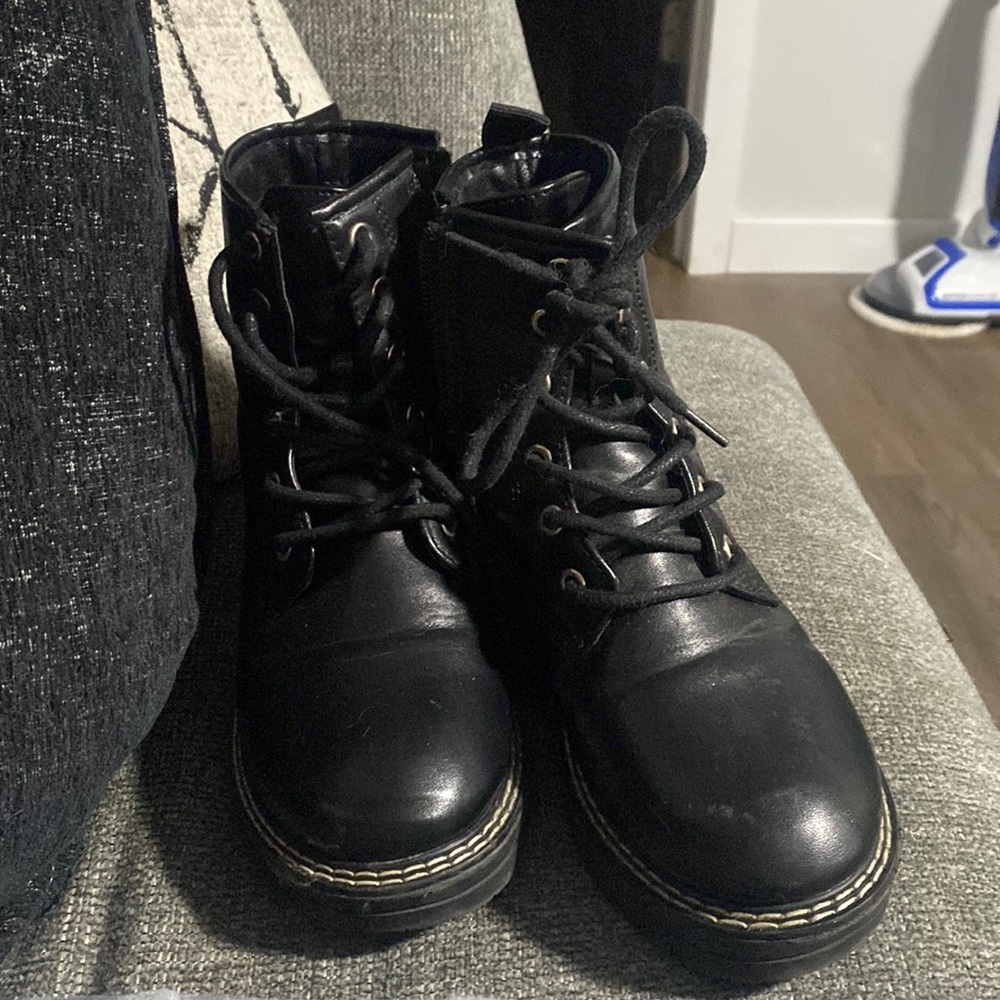 Kids Boots Mia Kids Size 13 NWOT